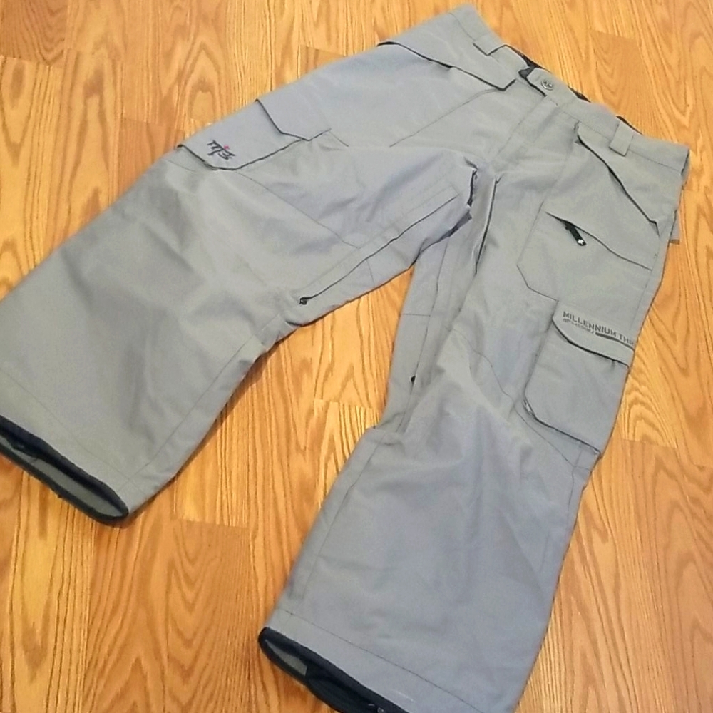 millennium‎ three snow broad pants small